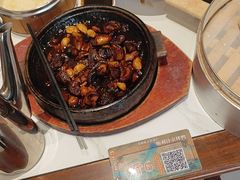 -梅利汴京烤鸭•开封豫菜地标店(东大街店)