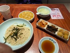 -裕兴记•蟹黄面馆(人民广场店)