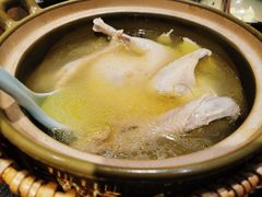 松茸火朣老鸡汤-南京大牌档(香港广场店)