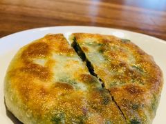 -圣河湾虾饺美食(站前店)
