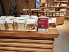 -七鲜超市(瑞虹天地太阳宫店)