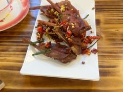 -冶建镜子·老南昌大排档·江西虾王(总店)