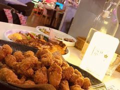 -樱花里音乐餐吧·牛扒椰子鸡(东圃店)