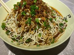 -巴厘龙虾·榜首油焖大虾(洞庭·艺术洋房店)