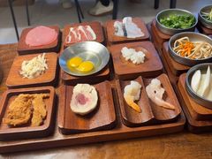 -银米·云南传统过桥米线(双廊黑金冠店)