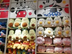 -名创优品(内江万达广场二店)