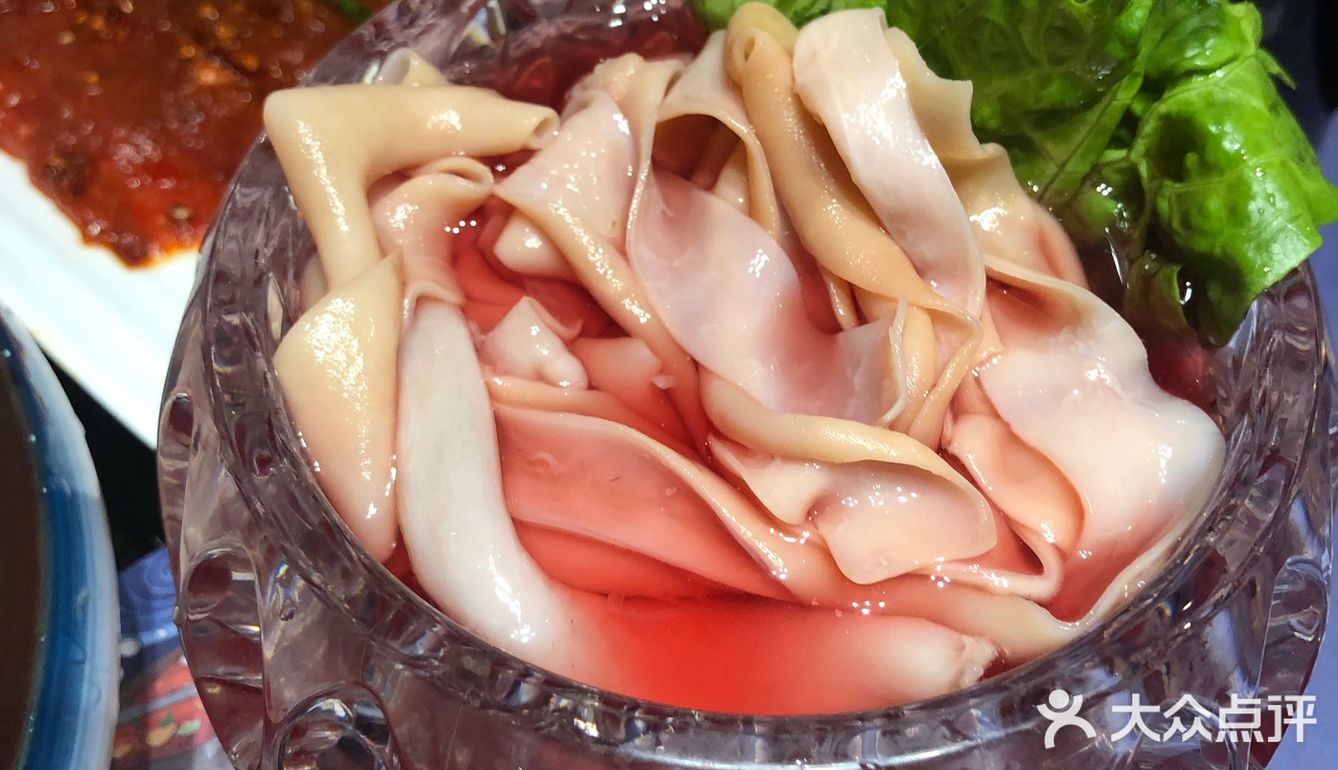 火锅大成都怎么可以没有火锅 里面很大