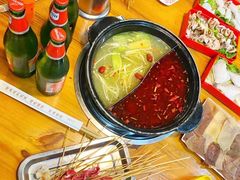 -碟滋味牛肉串串香火锅(田盛街店)