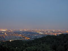 -鬼笑石后山停车场