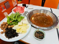 -撒拉人家.酸菜牦牛肉火锅