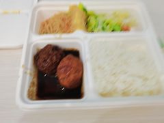 -比亚迪上海弘仁4S(杨浦店)