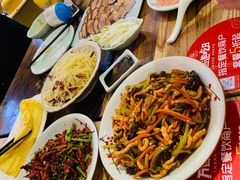 鱼香肉丝-香香春饼·非遗技艺(万达店)