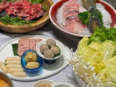 -红鼎豆捞·非遗鲍皇汤火锅(宝丰路店)