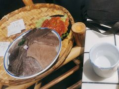 -卤校长重庆火锅(恒隆广场店)