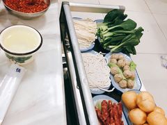 -安吉美渝石锅鱼(芜园西路店)