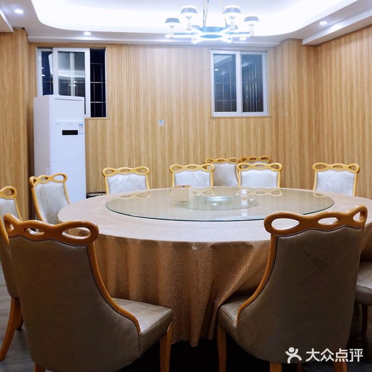 有着80几年历史的肉松店，居然还有海鲜