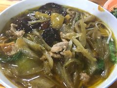 -越洋肖氏老米线(杨家坪店)