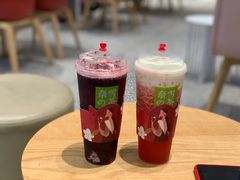 霸气芝士草莓-奈雪的茶(湖滨银泰in77C区PRO店)