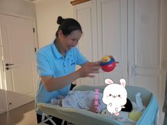 -鲸鱼妈妈月嫂/育婴师定制