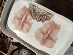 -老牌坊云南鱼豆花火锅(哈西万达店)
