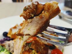 -F+轻食健身赋能空间(中华北路国贸商场店)
