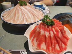 -生活如沸·顺德水牛奶火锅(人民广场店)