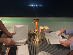 -瑰丽酒店·海吧·天际下午茶·现场DJ·天台酒吧