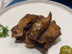 -梅龙镇广场