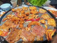 -酒拾烤肉(复地星光天地店)