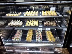 -华邑酒店·鲜艳全日自助餐厅