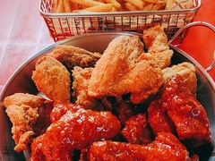 -BHC炸鸡(明洞总店)