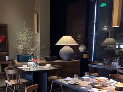-九月里.自由花园餐厅
