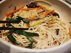 -云海肴·汽锅鸡·云南菜(天山百盛优客店)