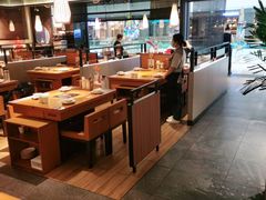 -呷哺呷哺(融创茂店)