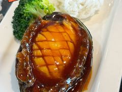 -小红鲸·海鲜餐厅(轸大路店)