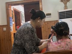 -芦茨金富饭庄·25年老字号·专做稻草鸡