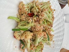 -品海楼·大连海胆锅贴馆(东港店)