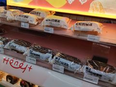 -全家便利店(莲花池东路店)