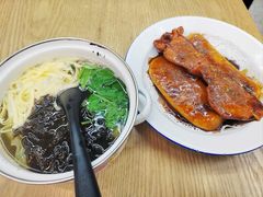 -柴爿巷·香酥鸡&馄饨(复兴中路店)