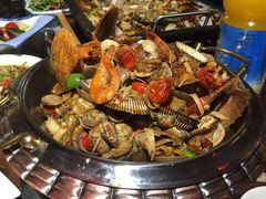 -东来菜馆•手抓海鲜家常菜•海鲜锅贴(鸽子窝店)