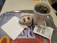 -麦当劳(轻轨曹杨路店)
