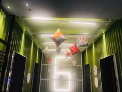 -查特花园美食广场(西单大悦城店)