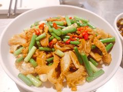 腊八豆炒牛肚-龙巢盱眙龙虾·牛蛙·烧烤宵夜(八卦岭店)
