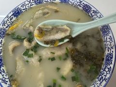 -明呈黄鱼面馆(斜土路店)