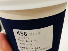 -luckincoffee瑞幸咖啡(香港名店街店)