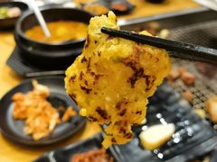 泡菜饼-肉甲韩国木炭烤肉(新壹街1店)