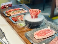 -KING MOMO宽炉烤肉(万象天地店)