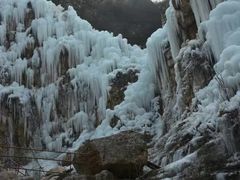 -大平台龙居瀑布旅游区