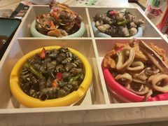 -喝丢一只鞋辣炒海鲜小烧烤(三八广场店)