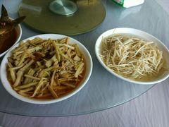 -天乐农家鱼头王(天目湖店)